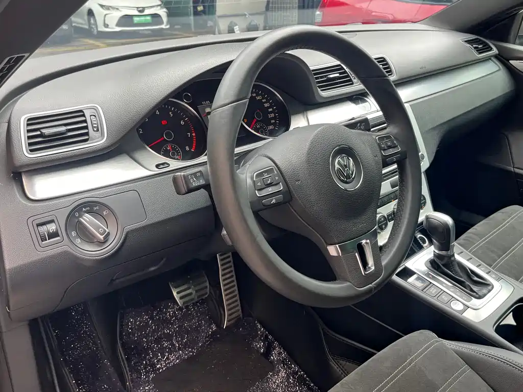 Volkswagen CC — миниатюра 17