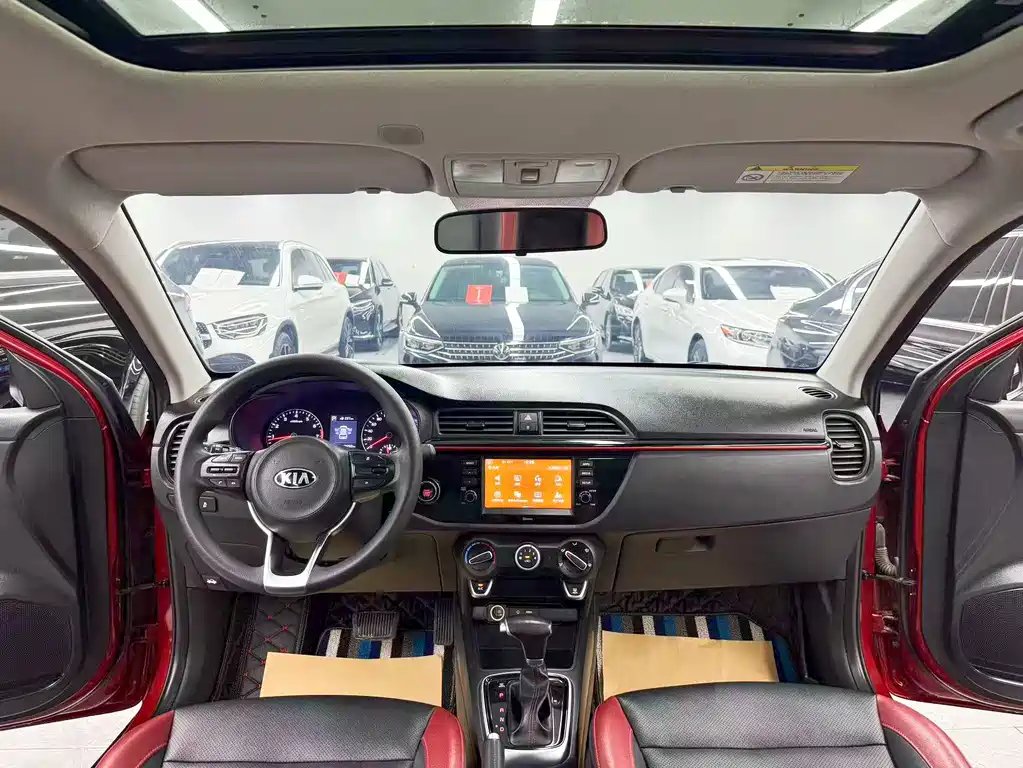 Kia KX Cross — миниатюра 9