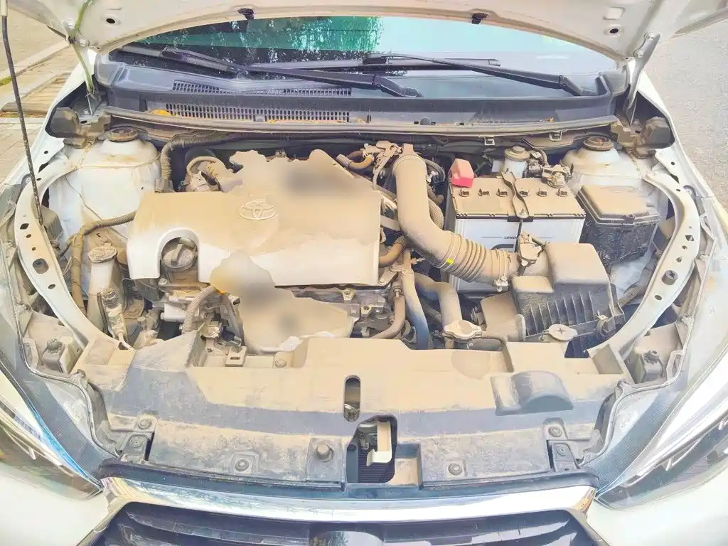 Toyota Yaris L — миниатюра 16