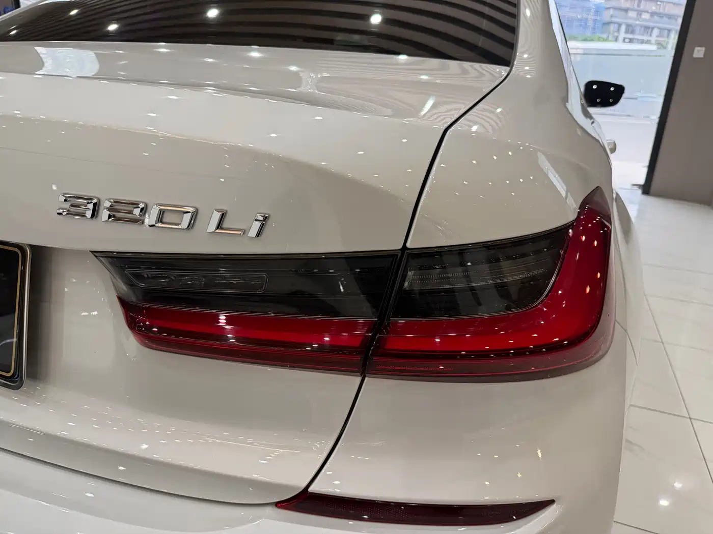 BMW 3 series id 4583651 из Китая 23
