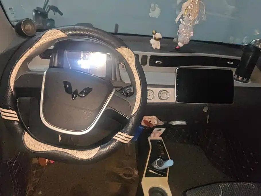 Wuling MINIEV — миниатюра 12