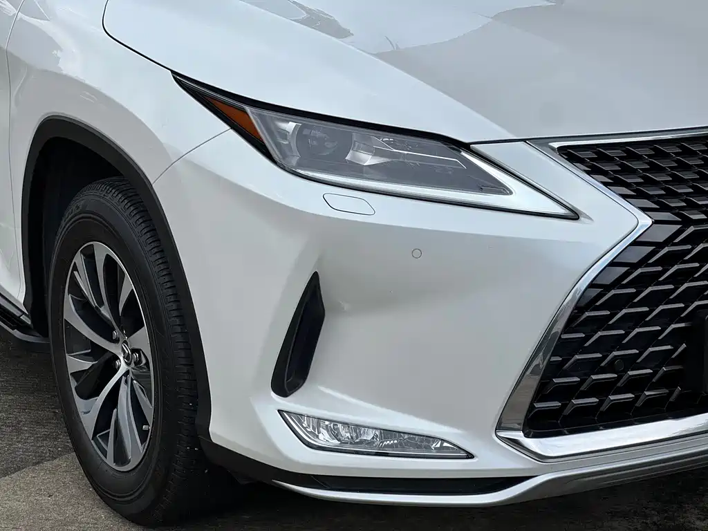 Lexus RX — миниатюра 36