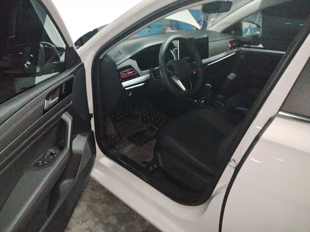 Volkswagen Lavida — миниатюра 14