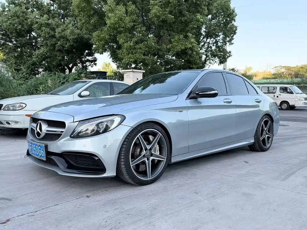 Mercedes-Benz C-Class — миниатюра 3