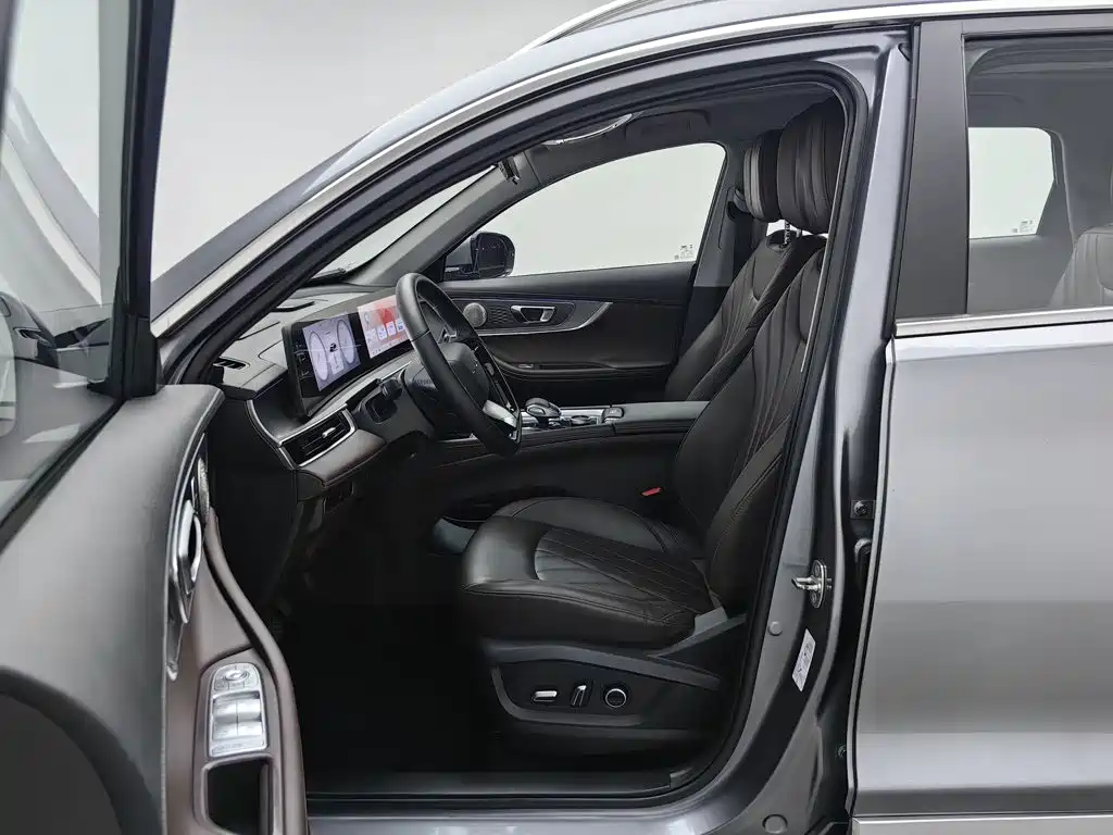 Chery Tiggo 8 PRO — миниатюра 10