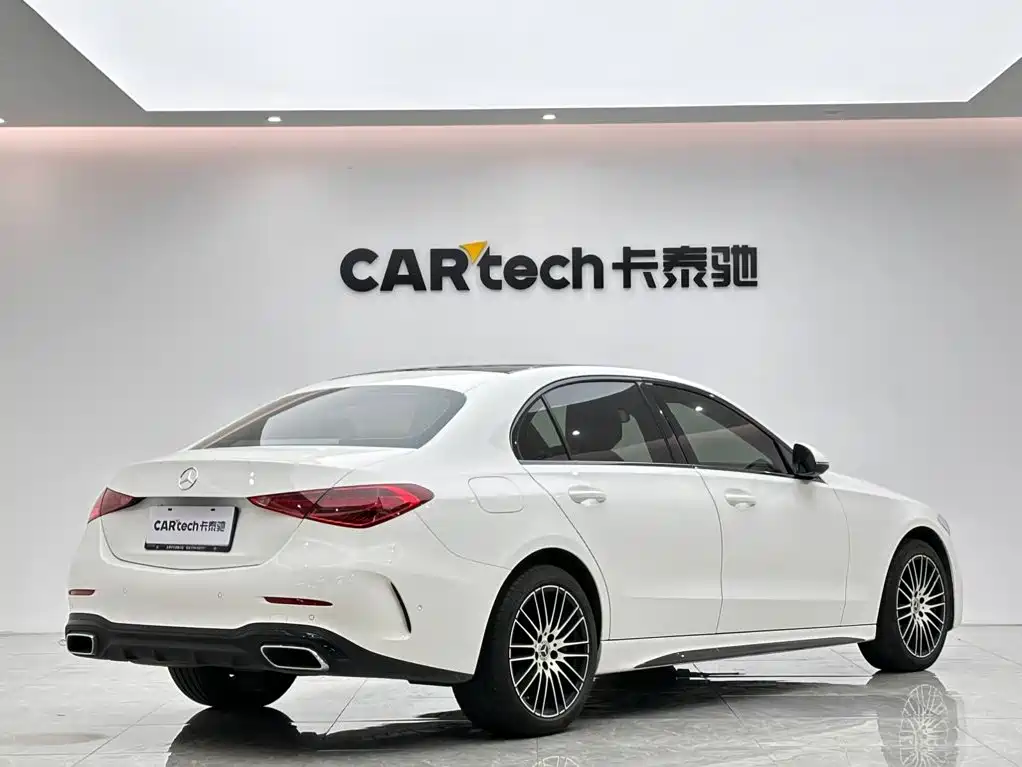 Mercedes-Benz C-Class — миниатюра 5