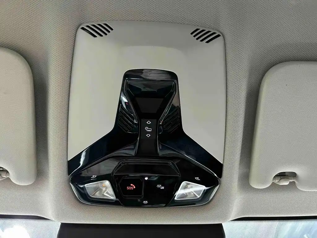 BMW X1 — миниатюра 9