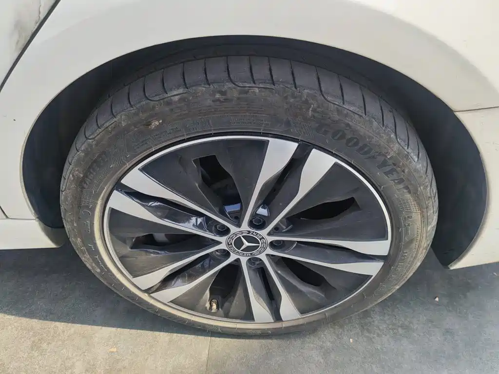 Mercedes-Benz C-Class New Energy — миниатюра 9