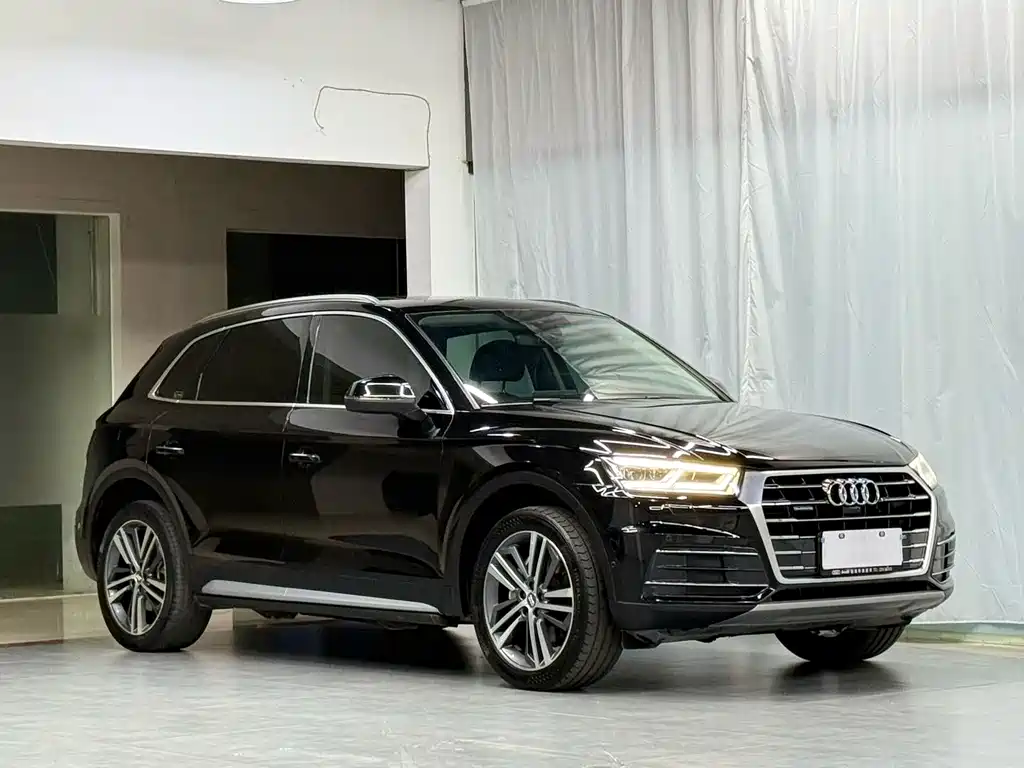 Audi Q5L — миниатюра 6
