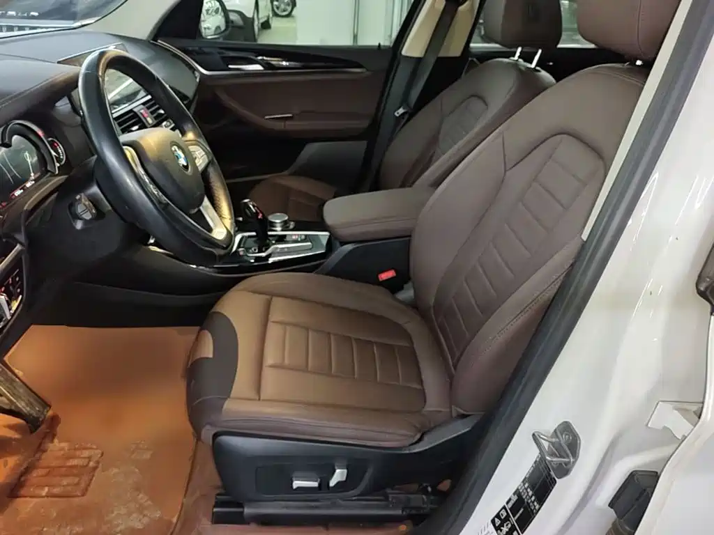 BMW X3 — миниатюра 15