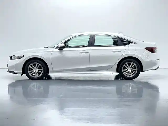 Honda Civic — миниатюра 7