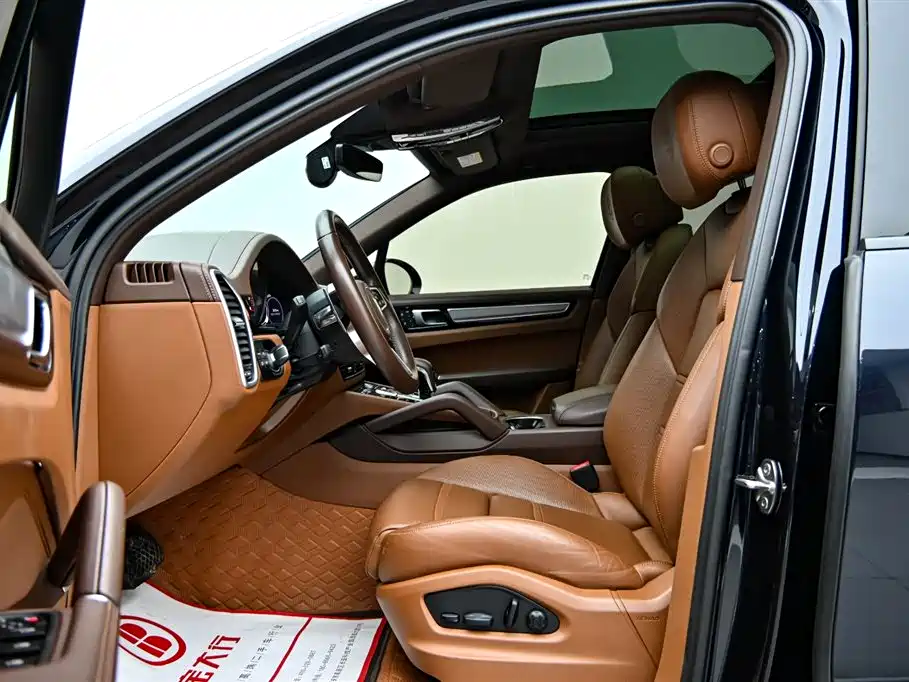 PORSCHE CAYENNE NEW ENERGY