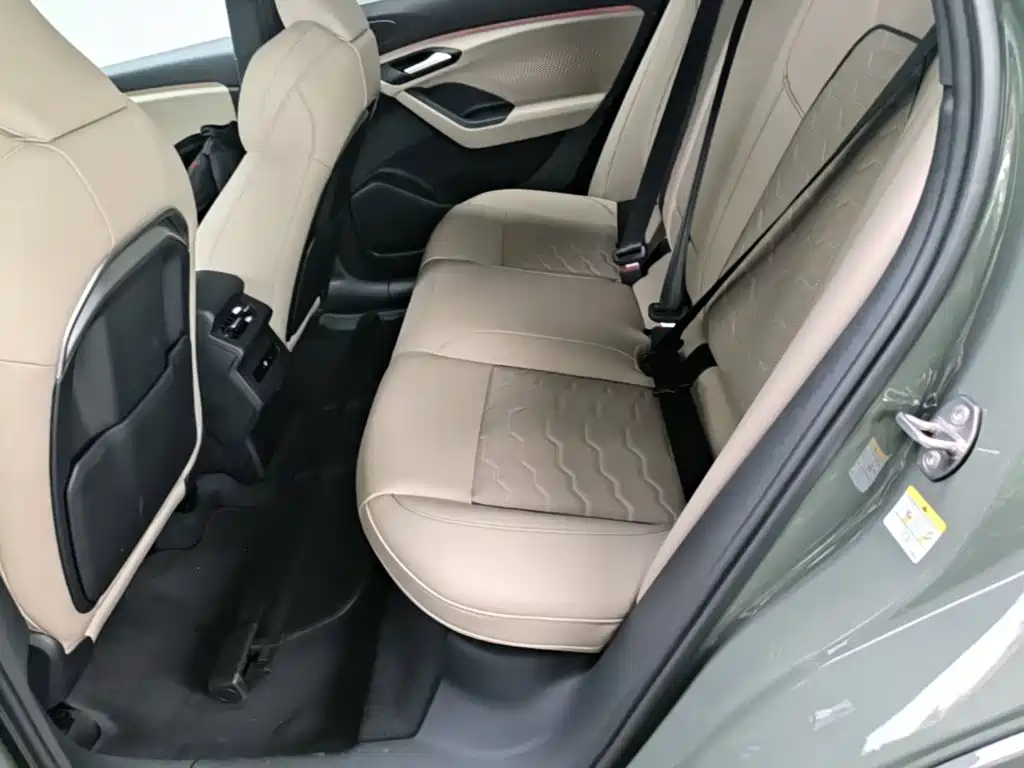 Audi AudiQ6L e-tron — миниатюра 17