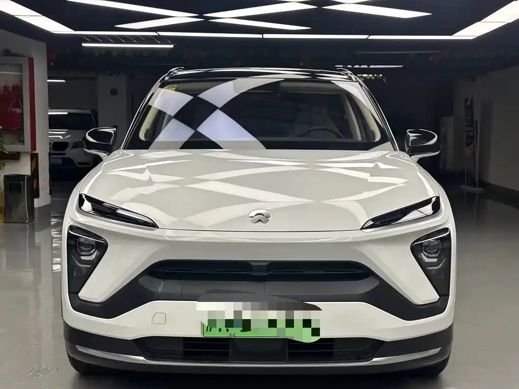 NIO ES6 — миниатюра 2