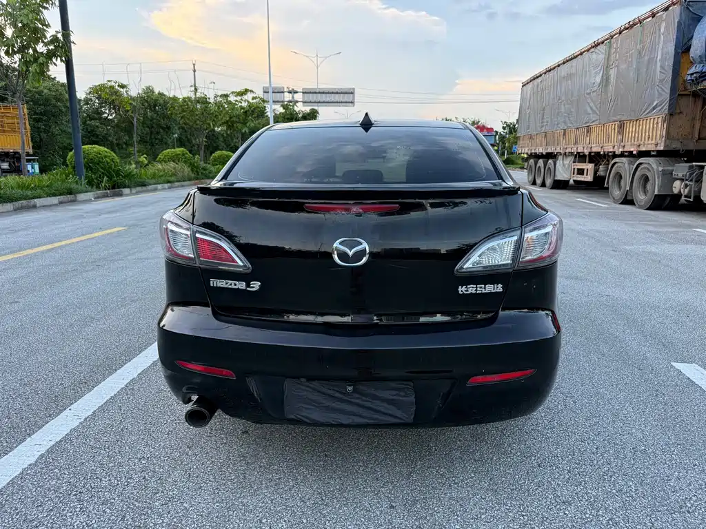 Mazda 3 Xingcheng — миниатюра 5