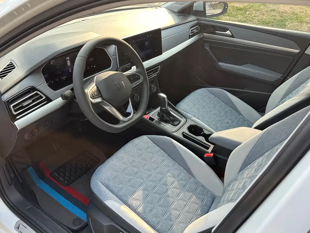 Volkswagen Lavida 2024 1.5L AT