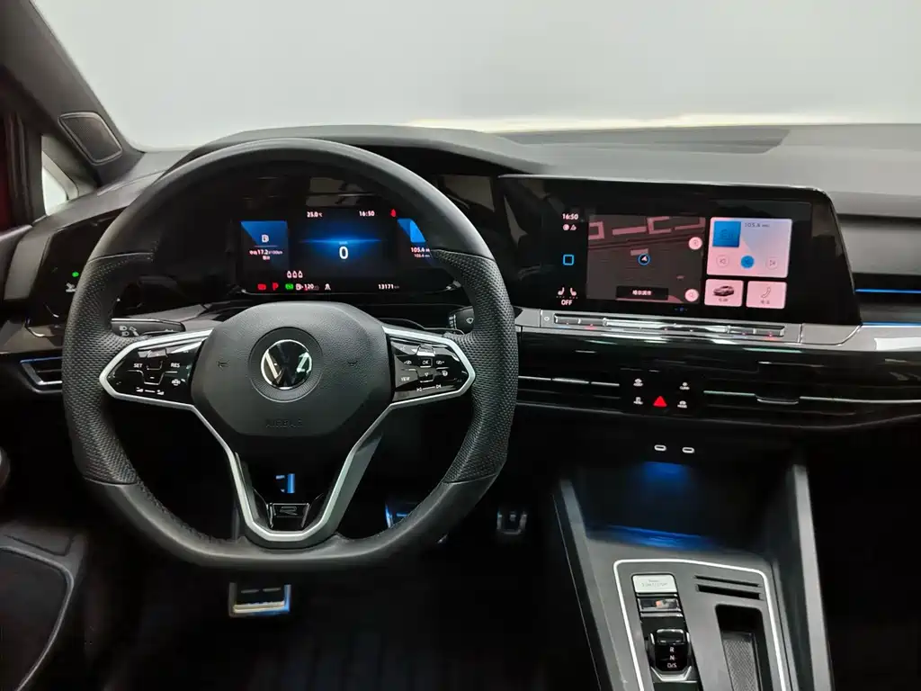 Volkswagen Golf — миниатюра 11
