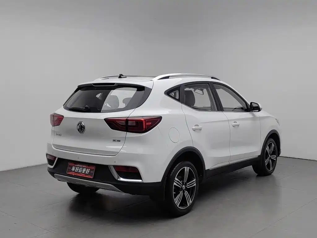 MG ZS — миниатюра 2