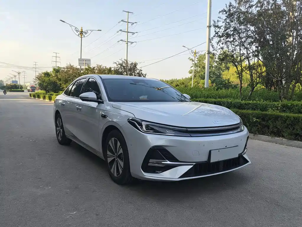 Geely Galaxy Galaxy A7 EM A7 EM 2025 EM-i 150km +