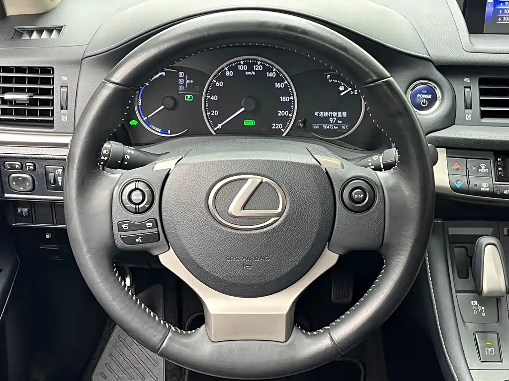 Lexus CT — миниатюра 9