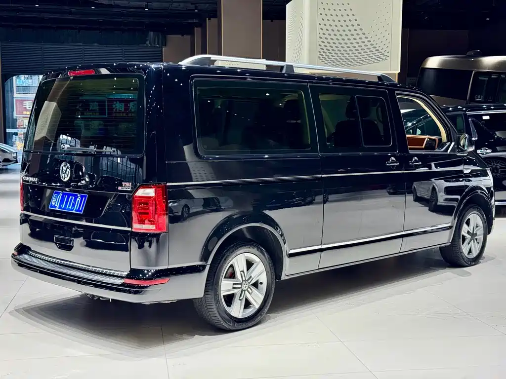 Volkswagen Caravelle — миниатюра 7