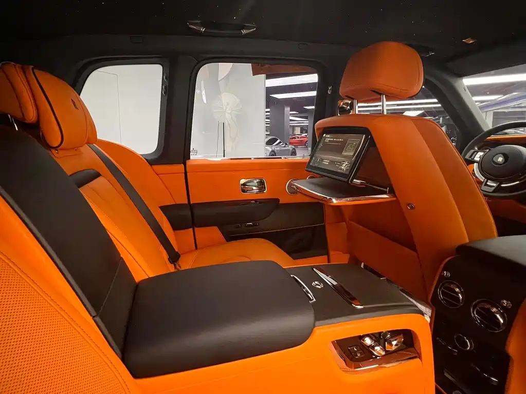 ROLLS-ROYCE CULLINAN