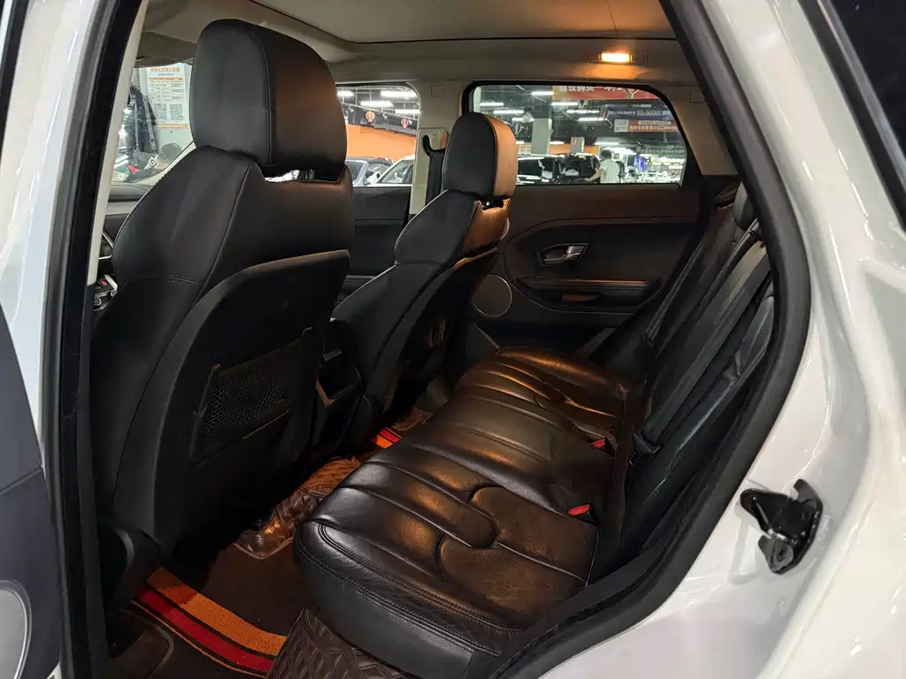 Land Rover Evoque (Import) — миниатюра 5