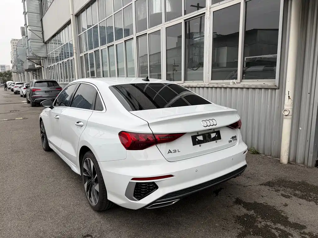 Audi A3 — миниатюра 9