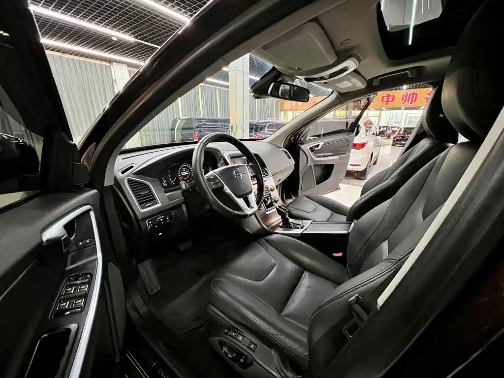 Volvo XC60 2017 T5 AWD