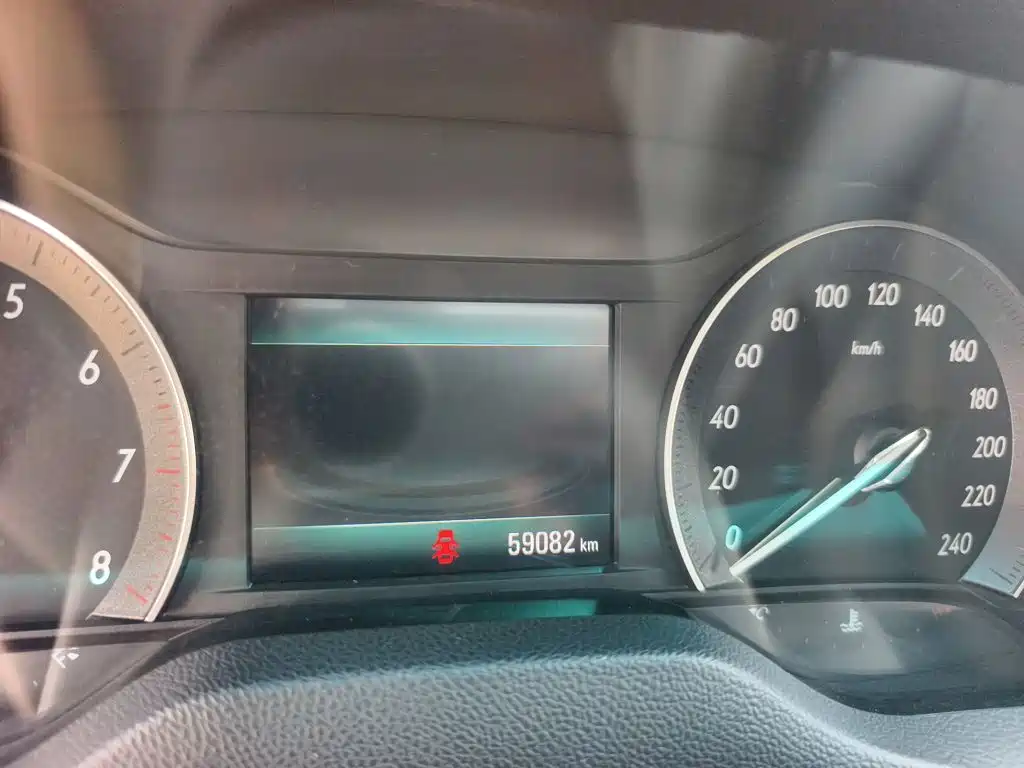 Buick Excelle — миниатюра 11