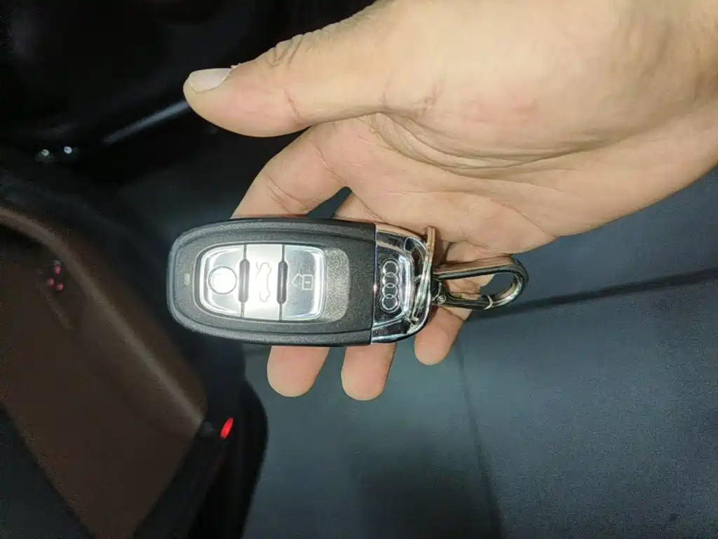 Audi A6L — миниатюра 9