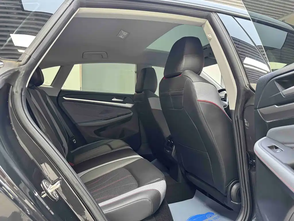 Volkswagen Lamando — миниатюра 9