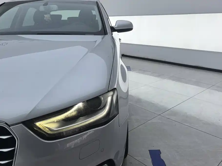 Audi A4L — миниатюра 5