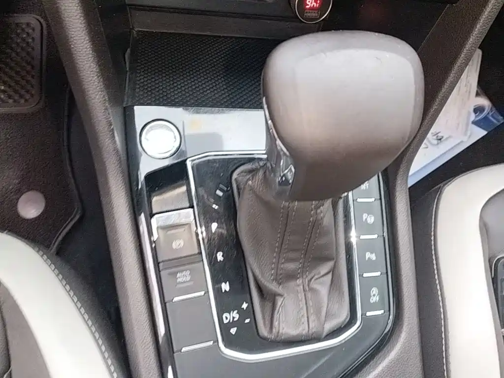 Volkswagen Tiguan L — миниатюра 14