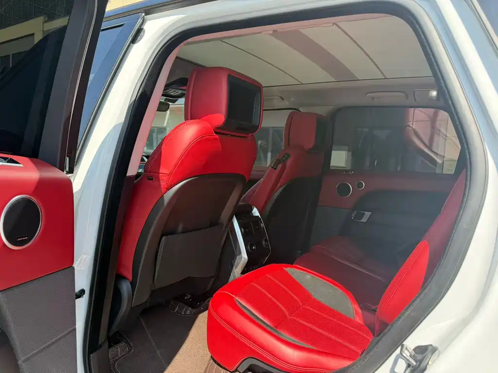 Land Rover Sport — миниатюра 4