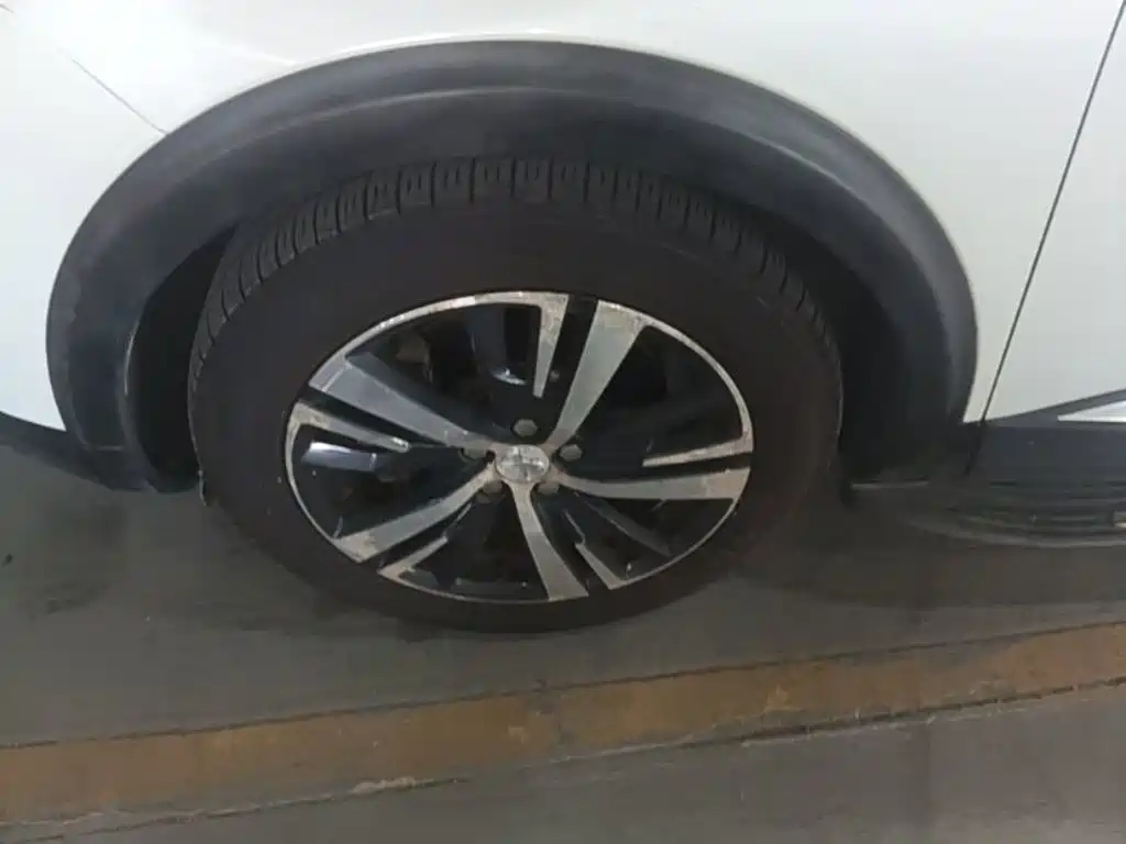 Peugeot 5008 — миниатюра 23
