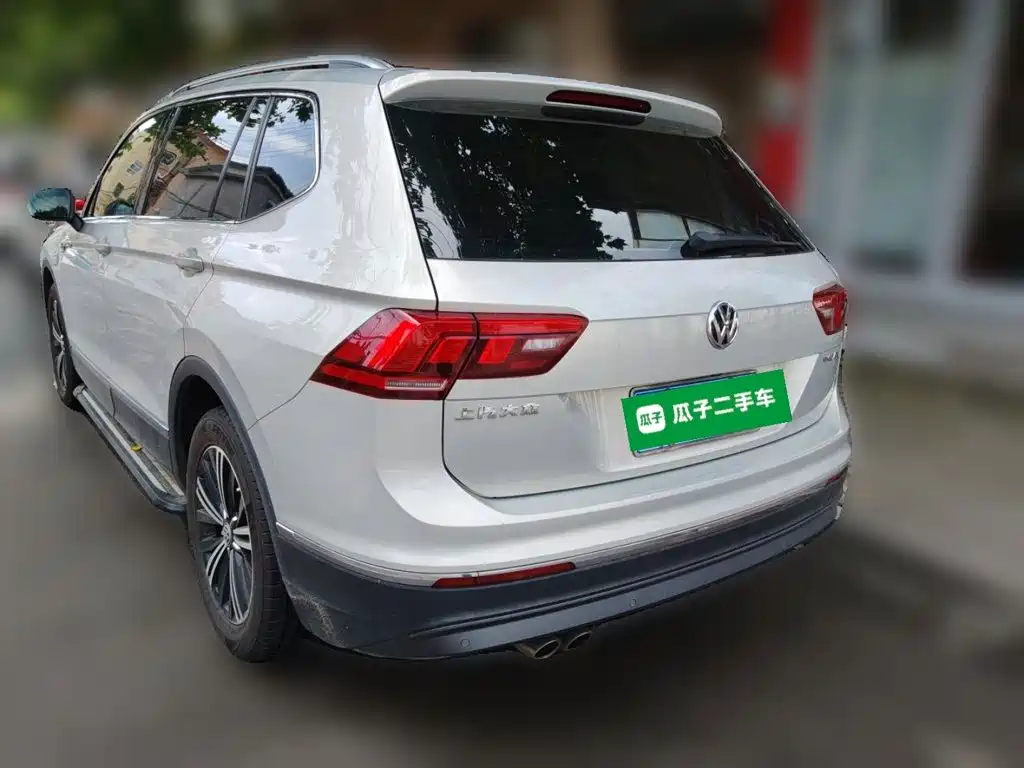 Volkswagen Tiguan L — миниатюра 25