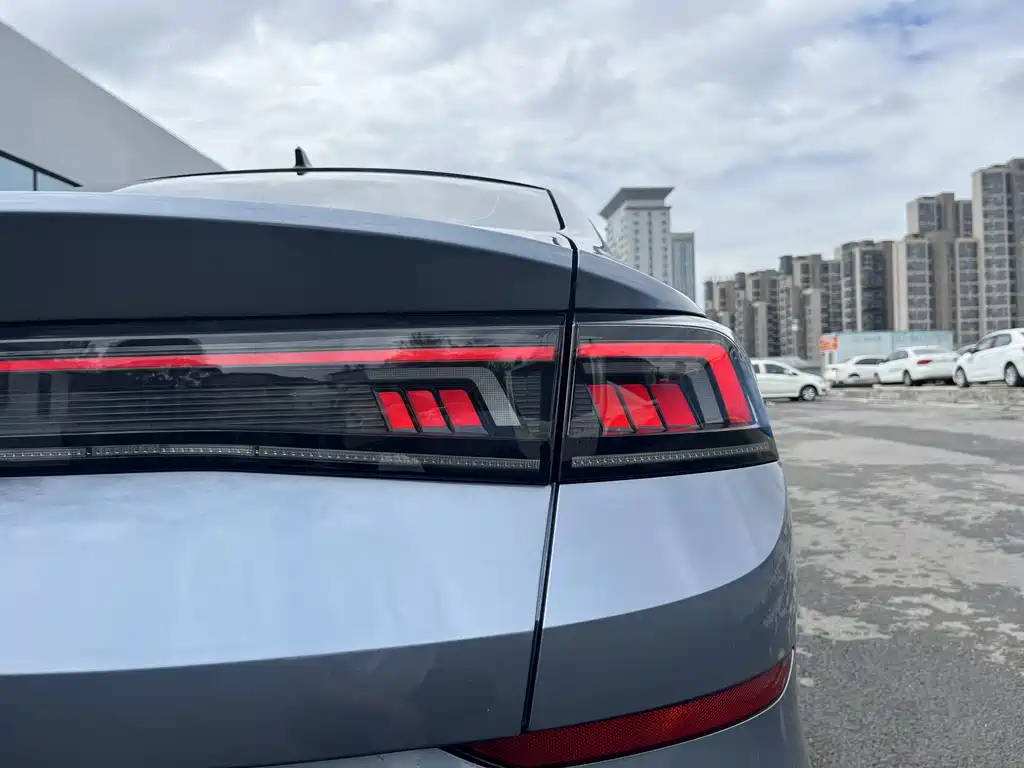 Volkswagen Lamando — миниатюра 14