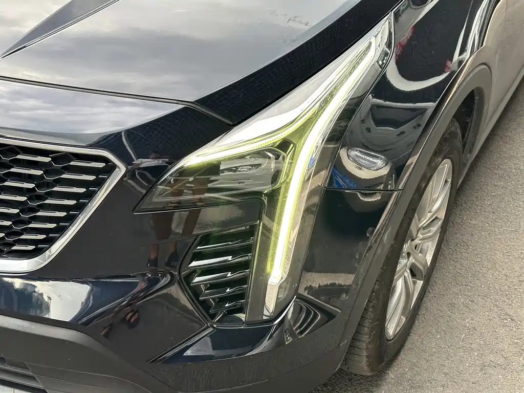 Cadillac XT4 — миниатюра 3