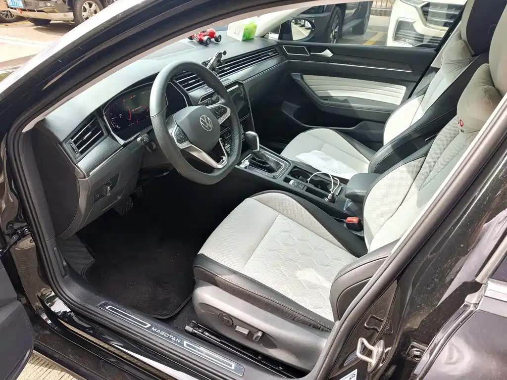 Volkswagen Magotan — миниатюра 7
