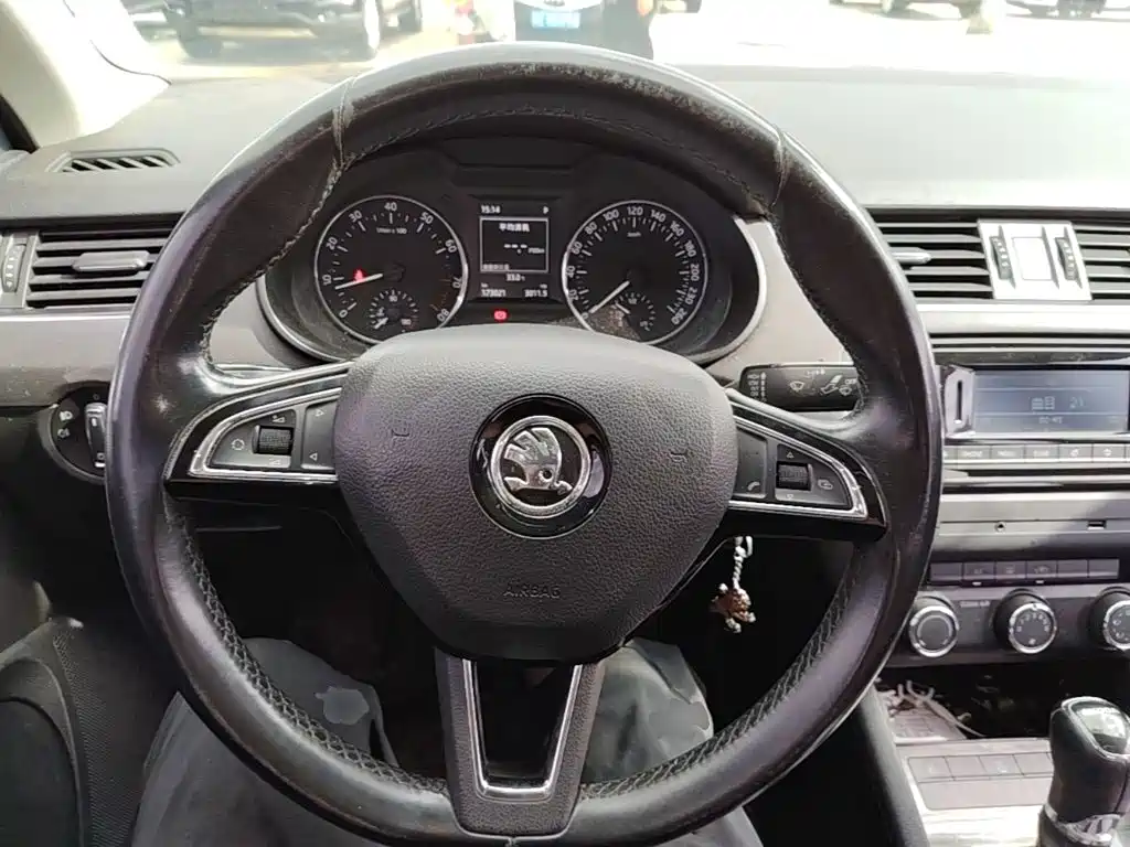 Skoda Octavia — миниатюра 11