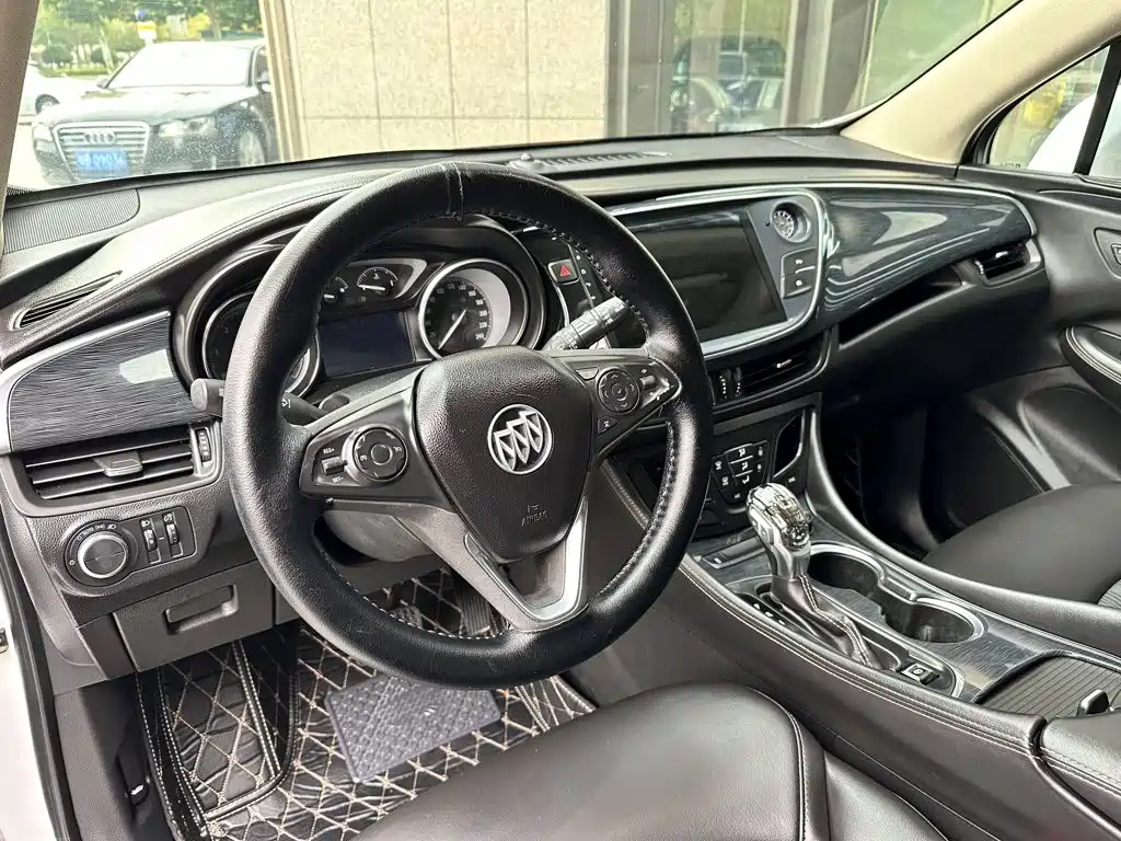 Buick Envision Plus — миниатюра 10