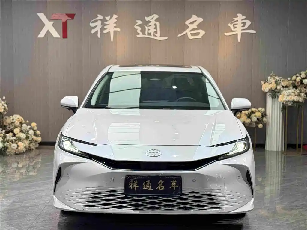 Toyota Camry id 4655076 из Китая 17