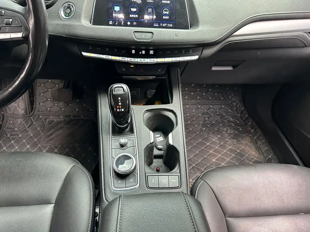 Cadillac XT4 — миниатюра 9