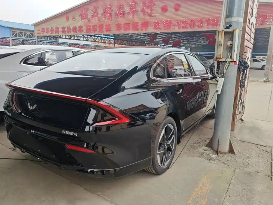 Wuling Xingguang — миниатюра 3