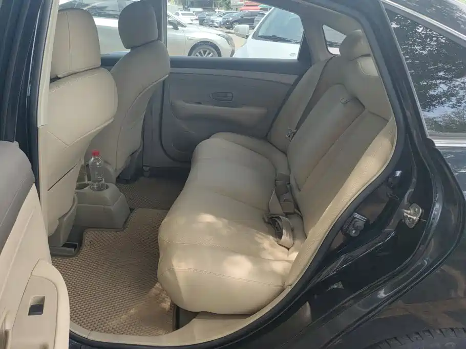 Nissan Sylphy — миниатюра 11