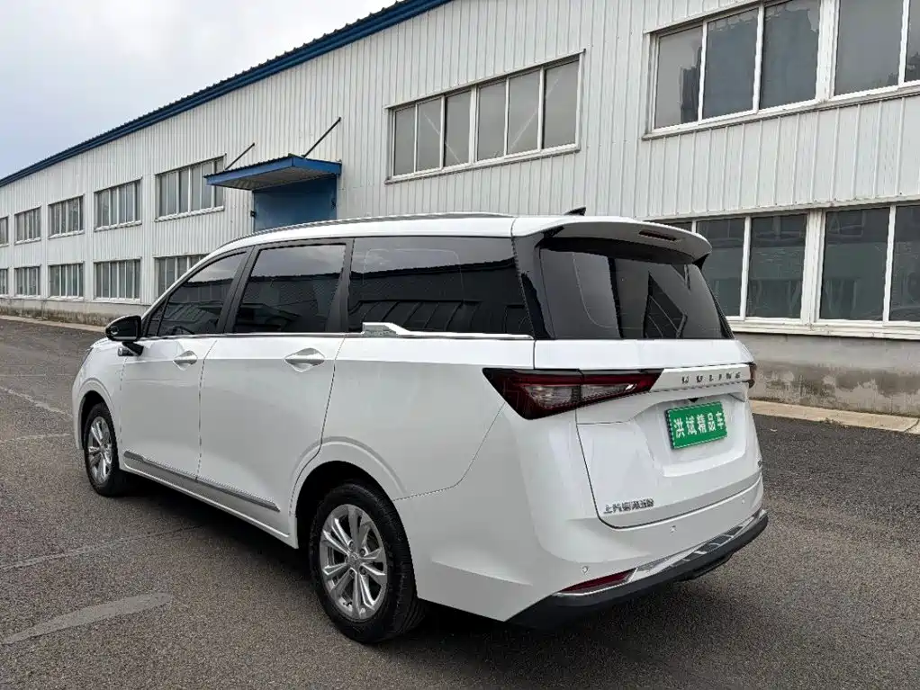 Wuling Jiachen — миниатюра 12