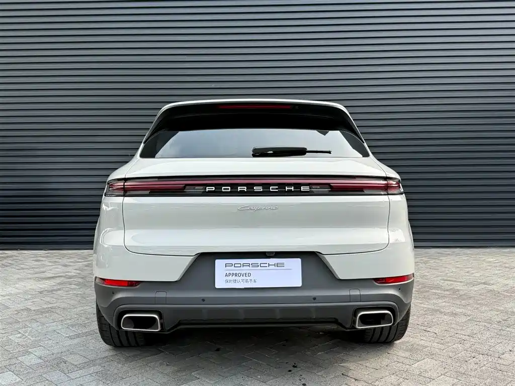 PORSCHE CAYENNE