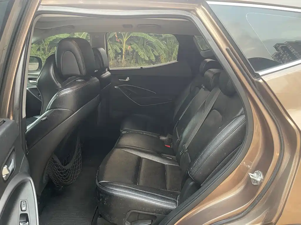 Hyundai Santa Fe — миниатюра 14