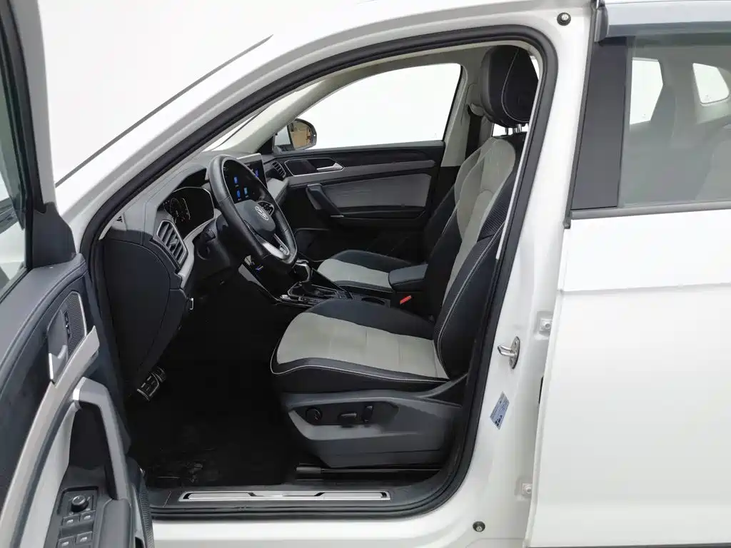 Volkswagen TayronX X 2023 330TSI Luxury
